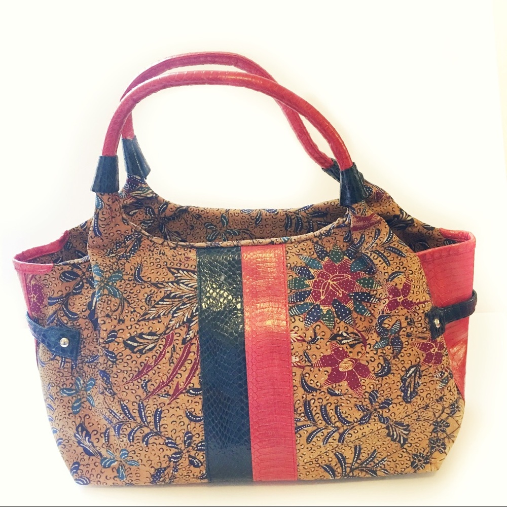 Batik fabric and real leather handbag NWOT